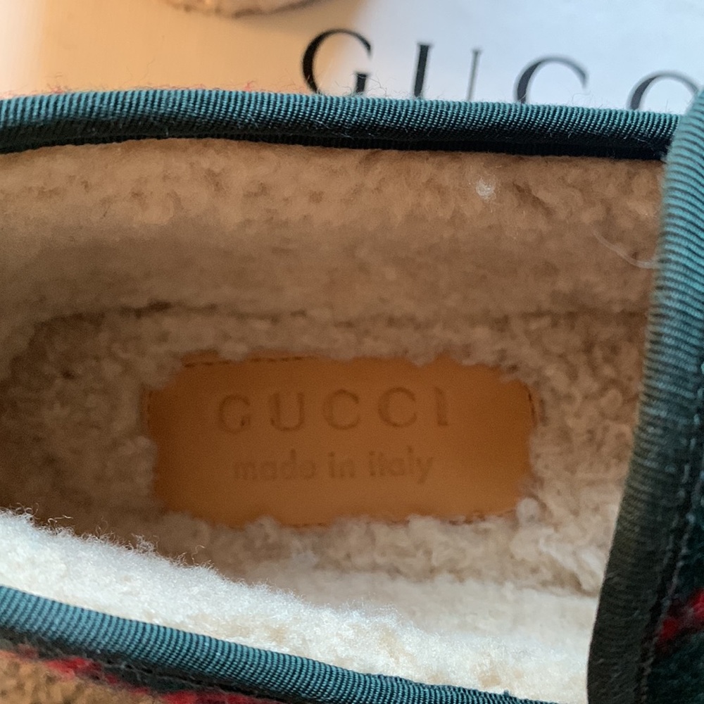 ⭐️HOST PICK!⭐️Authentic Gucci Fria GG Monogram Wool Horsebit Loafers 9 Green Red - Picture 9 of 13
